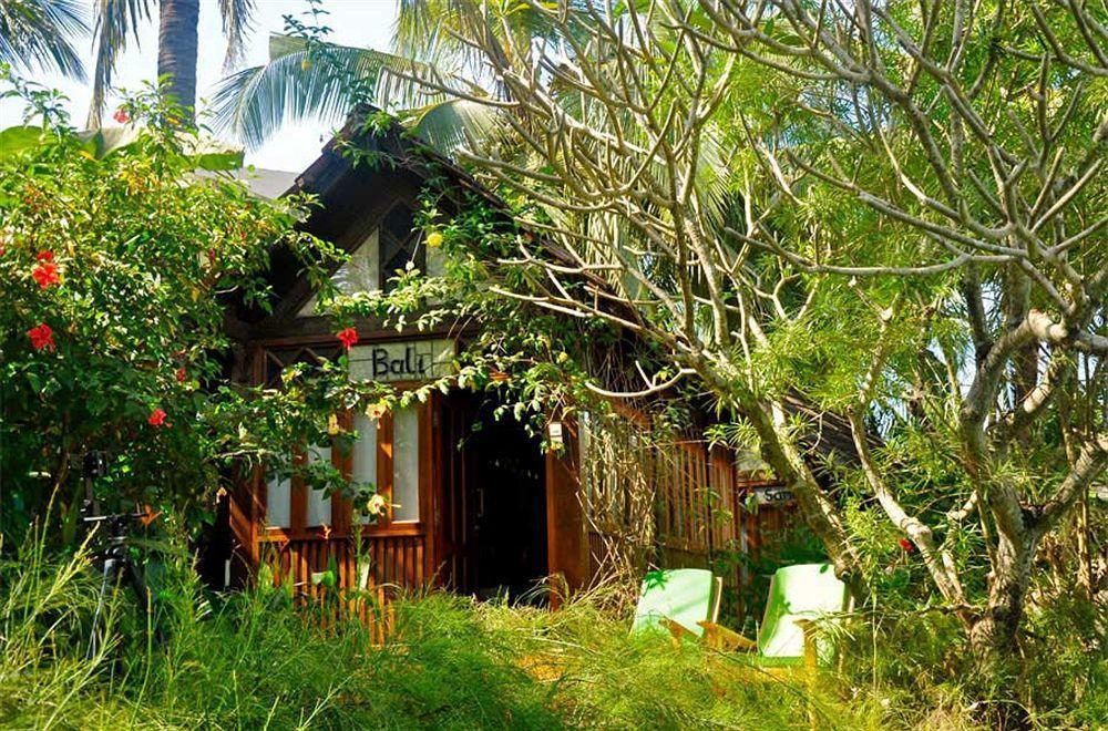 Cavala The Seaside Resort Baga Exterior foto